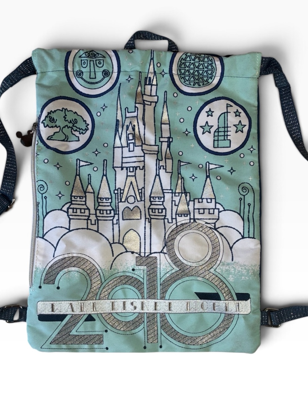 Walt Disney World Parks 2018 Drawstring Bag Cinderella Castle W/ Zipper Pocket